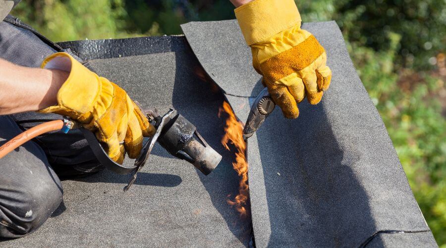Professional gutter cleaning in Troy, AL